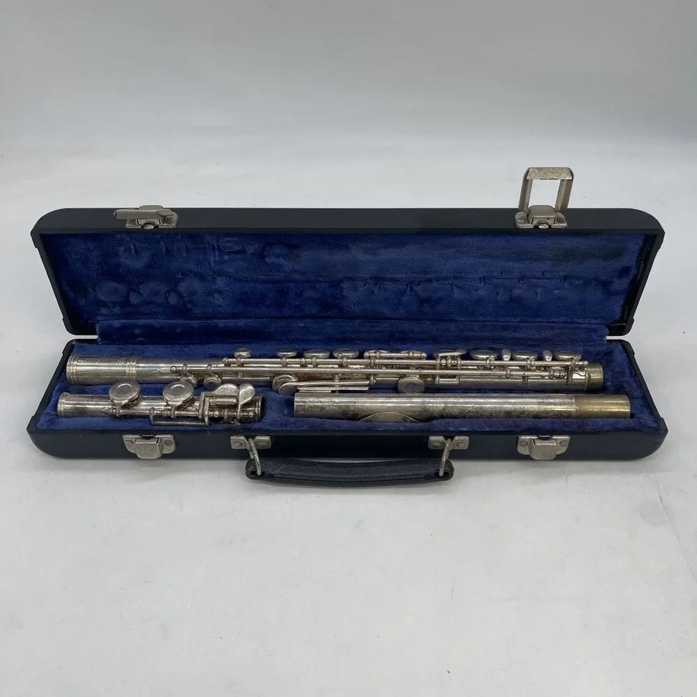Gemeinhardt 2SP Flute with Hard Case Used Preowned Good Condition Working